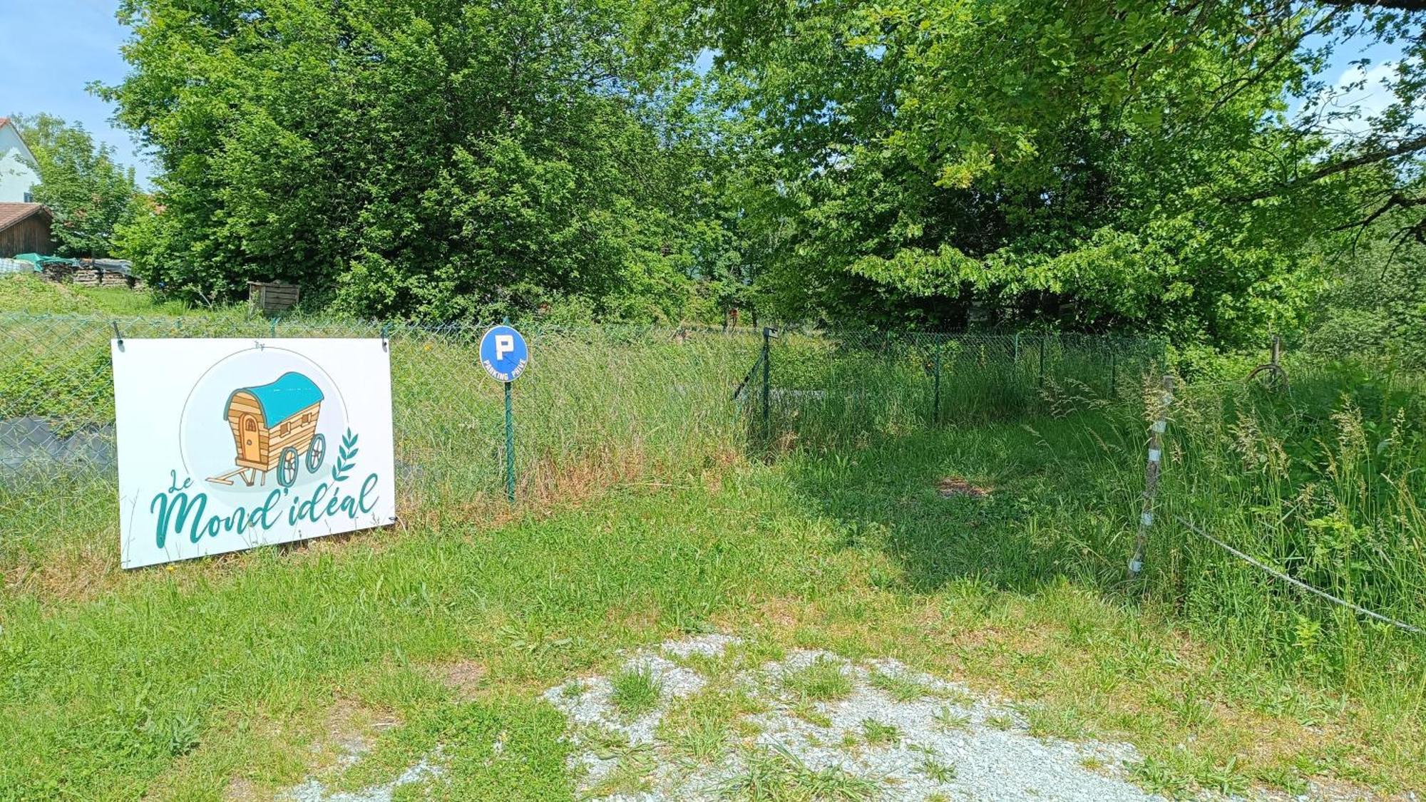 La Roulotte Tiny House Du Mond'Ideal Leval  Zewnętrze zdjęcie